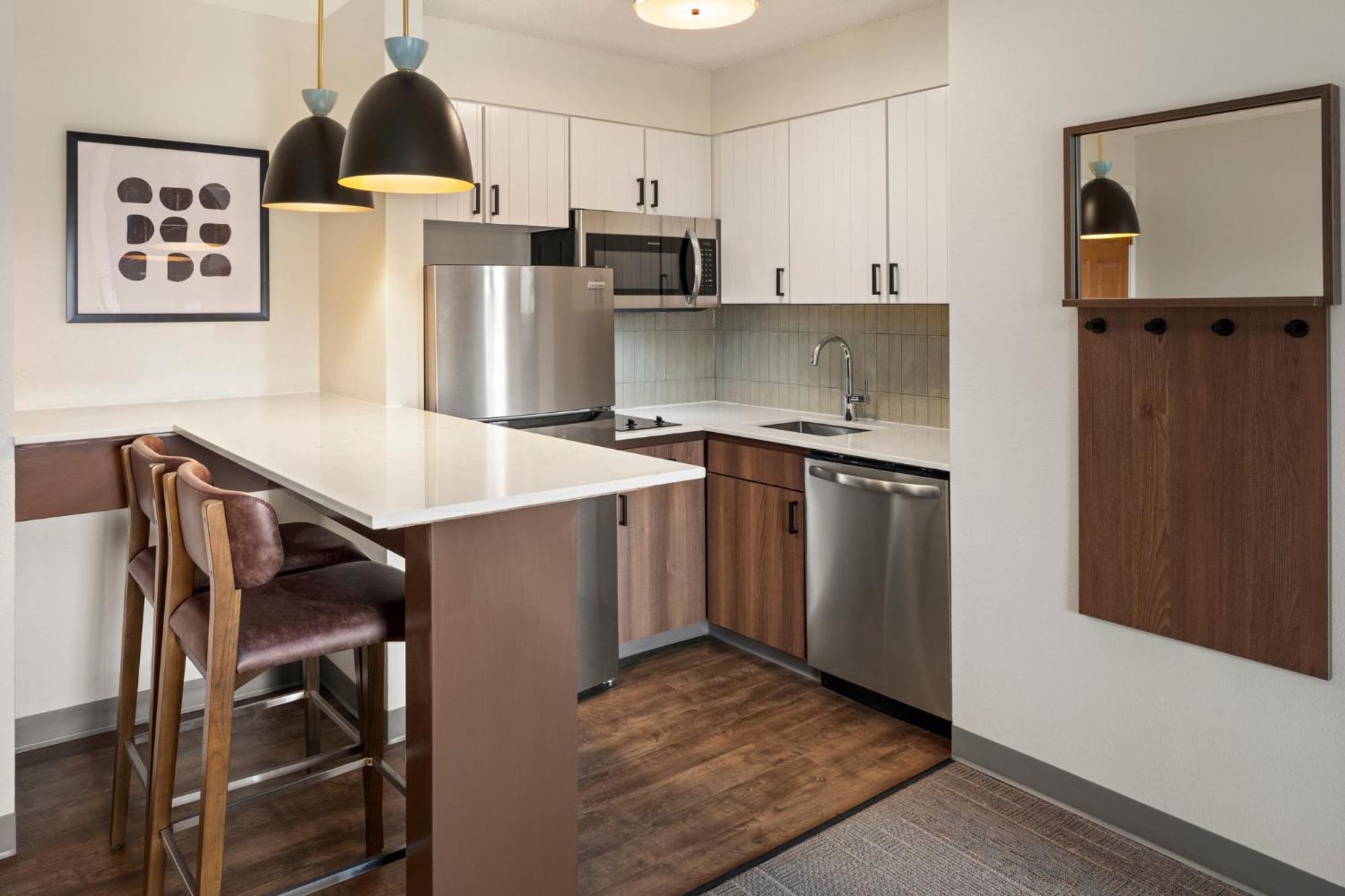 Hotel Staybridge Minneapolis-maple Grove By Ihg Maple Grove
