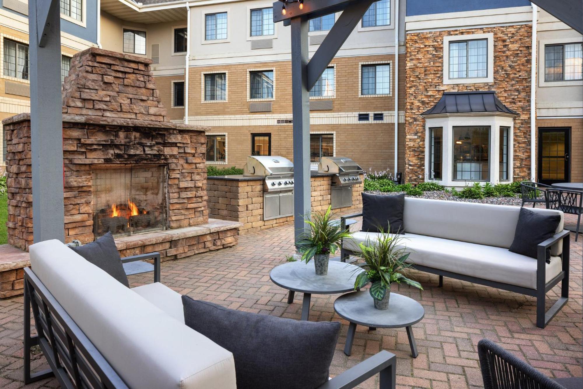 Staybridge Minneapolis-maple Grove By Ihg Hotel 3*