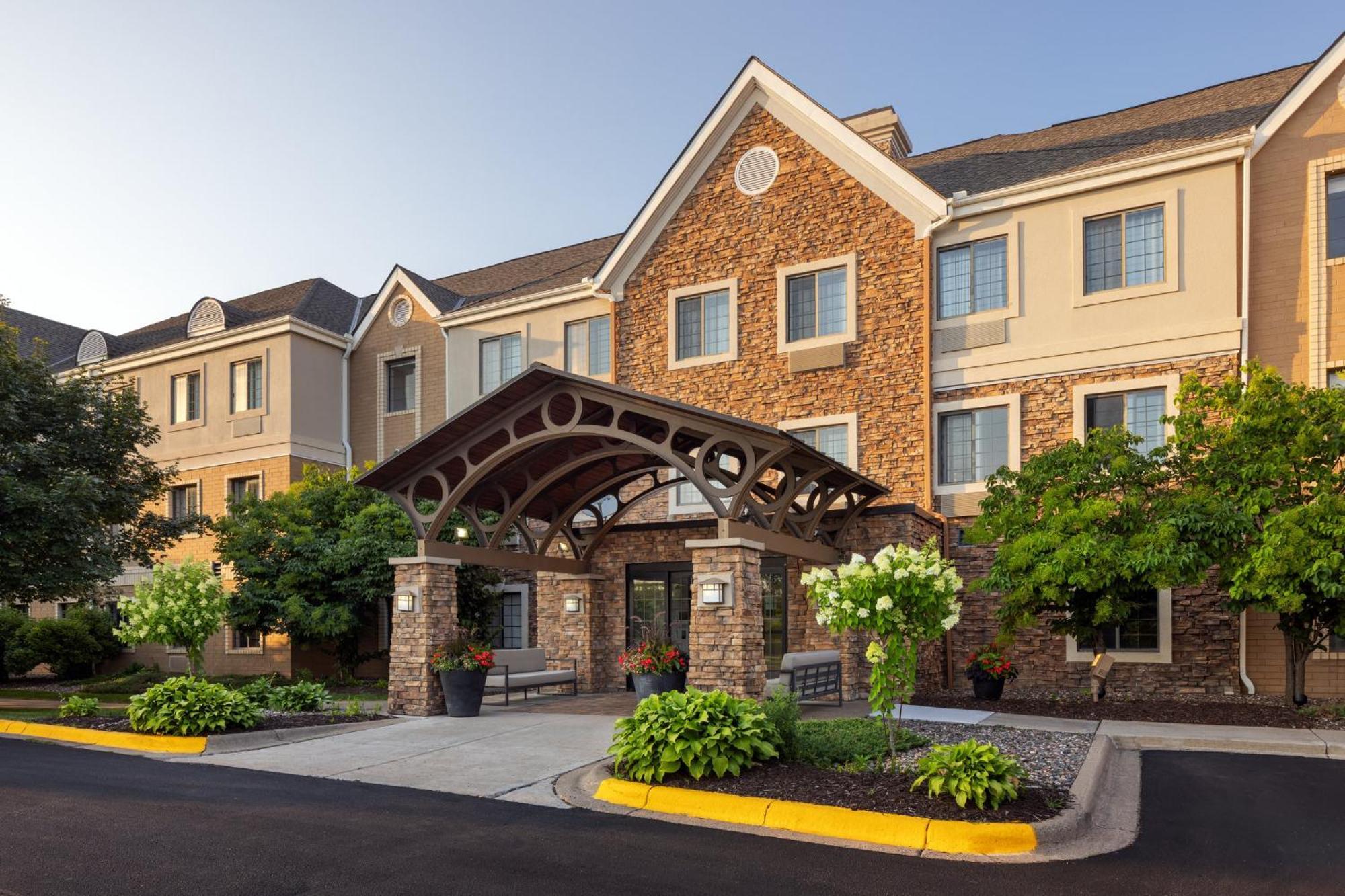 Hotel Staybridge Minneapolis-maple Grove By Ihg
