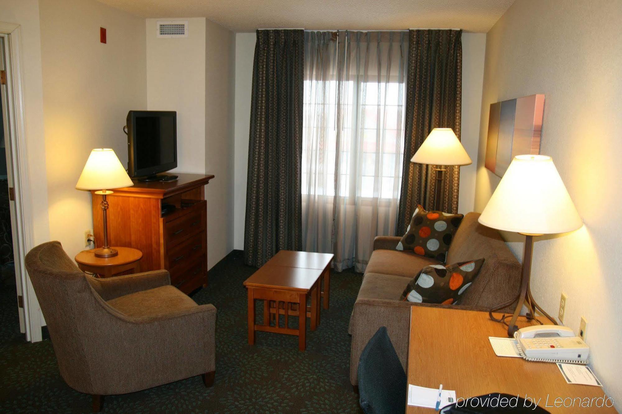Hotel Staybridge Minneapolis-maple Grove By Ihg