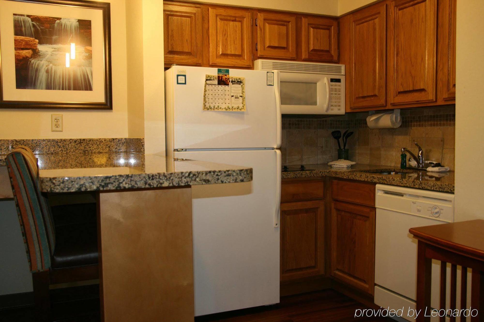 Staybridge Minneapolis-maple Grove By Ihg Hotel 3*